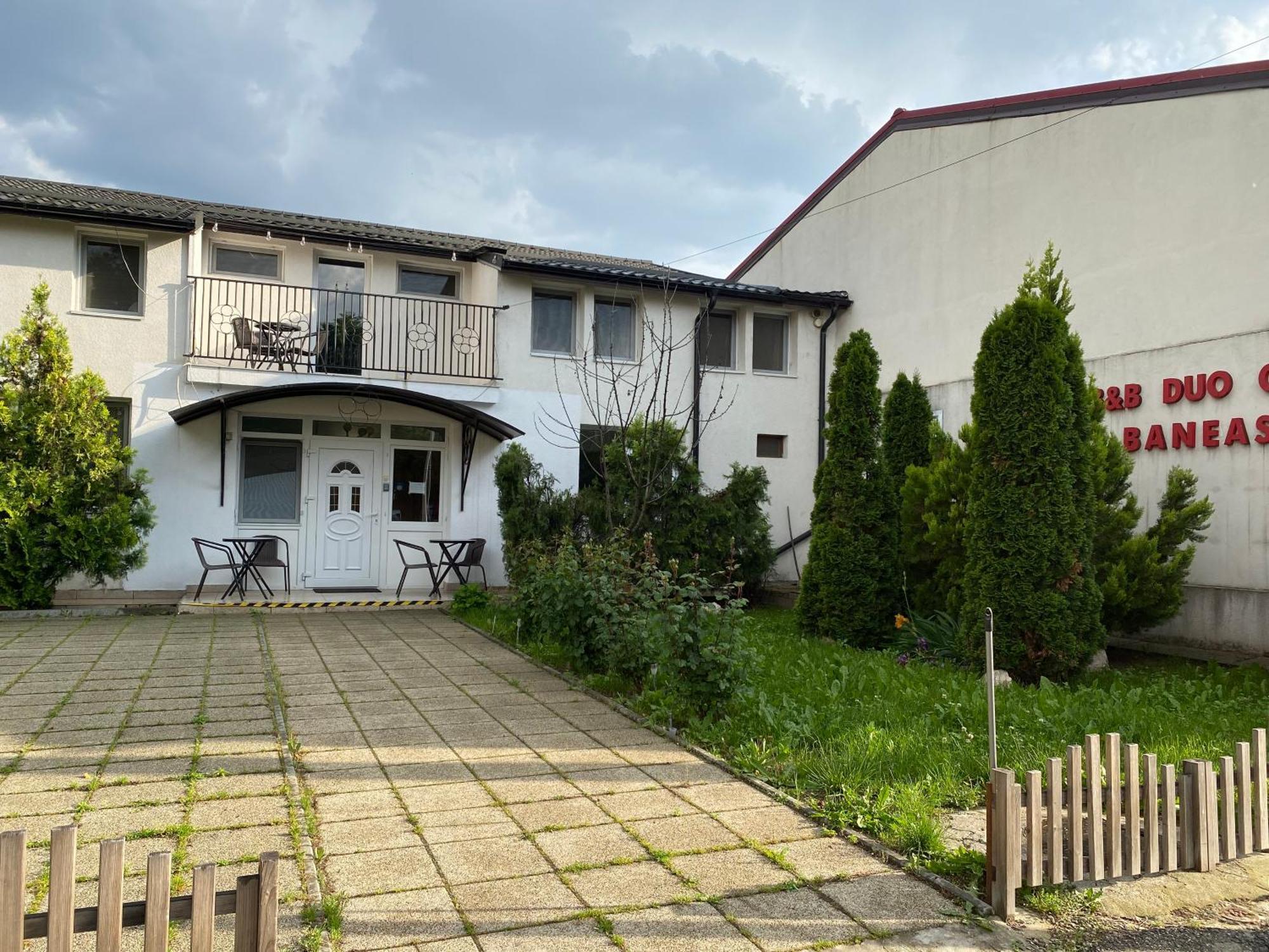 B&B Duo Caffe Baneasa Букурещ Екстериор снимка